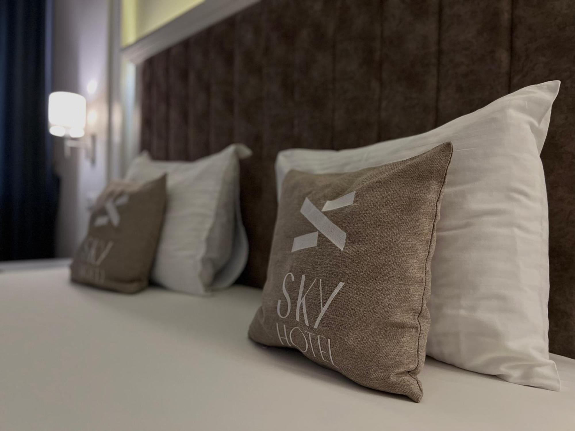 Sky Hotel プリズレン エクステリア 写真